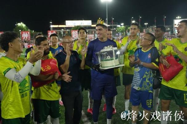 巴西战队点燃贵州“村超”赛场 巴西战队点燃贵州“村超”赛场